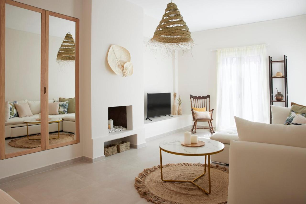Spiliada Private House Batsi Villa Mpatsi Buitenkant foto